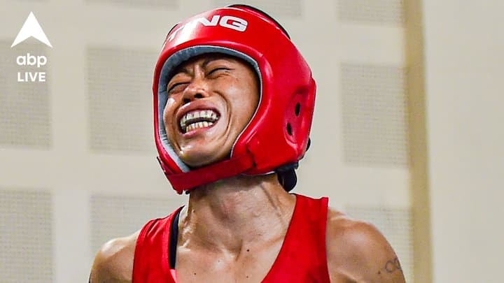 গোটা দেশ স্তম্ভিত হয়ে গিয়েছিল খবরটা শুনে। স্বামী কে ওনলার কমের সঙ্গে বিচ্ছেদের পথে হেঁটেছিলেন মেরি কম।