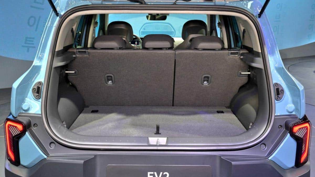 Kia EV2: ப்ராண்டின் குட்டி மின்சார கார்..! கியா புதிய எஸ்யுவி மாடலின் அம்சங்கள், ரேஞ்ச்? இந்தியாவில் எப்போது?