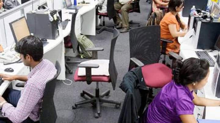 EDLI का फायदा तभी मिलता है जब कर्मचारी की मृत्यु नौकरी के दौरान हो जाती है. चाहे घटना ऑफिस में हुई हो, घर पर या छुट्टी के समय, इंश्योरेंस कवर हर सिचुएशन में लागू रहता है. ऐसी हालत में परिवार या नॉमिनी को आर्थिक सहायता दी जाती है.