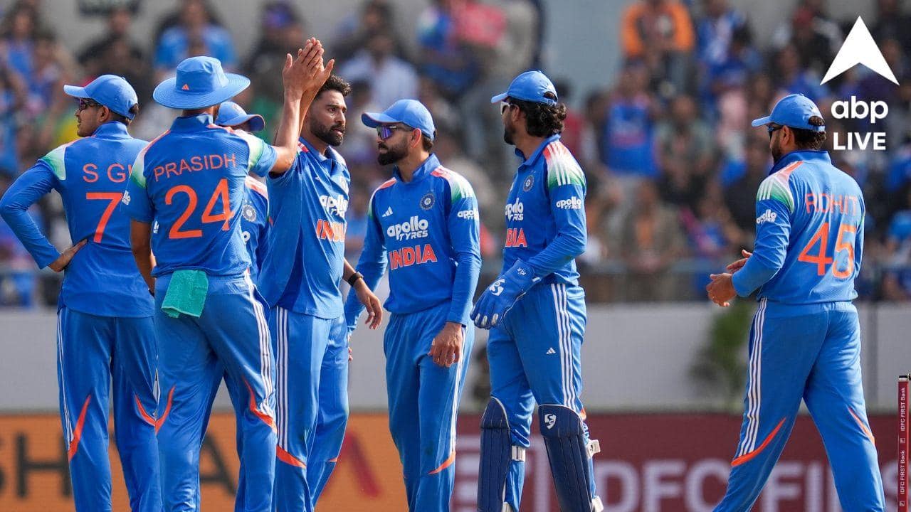 IND vs NZ: ভারতের হয়ে ফাস্ট বোলিং ত্রয়ীর সাফল্য সত্ত্বেও মিচেলের ৮৪ এবং ওপেনারদের অর্ধশতরানে ৩০০ রান তুলল কিউয়িরা