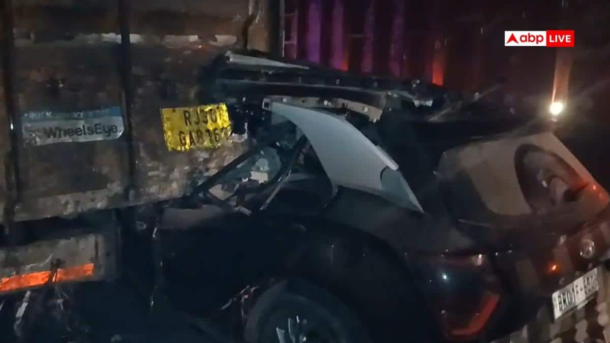 बिहार में घने कोहरे का कहर, एक कंटेनर में टकराईं तीन गाड़ियां, बाप-बेटे की मौके पर ही मौत