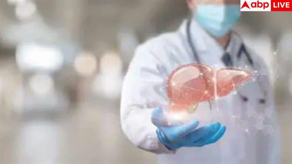 Fatty Liver Disease: सावधान! क्या आपको भी खाने के बाद महसूस होता है पेट में भारीपन? इस 'साइलेंट किलर' बीमारी के हो सकते हैं लक्षण