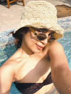 Bhumi Pednekar Bikini Look:  બ્લેક બિકિનીમાં ભૂમિ પેડનેકરનો સિઝલિંગ લૂક