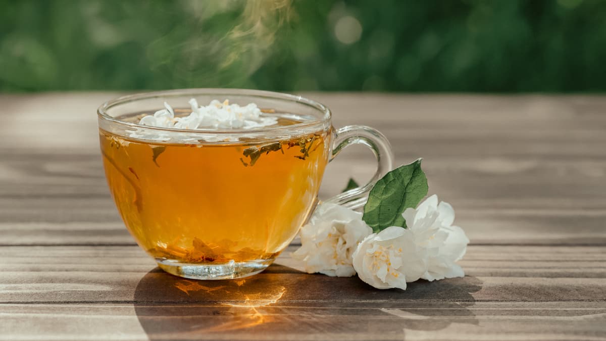 10 Foods That Naturally Cleanse Your Body