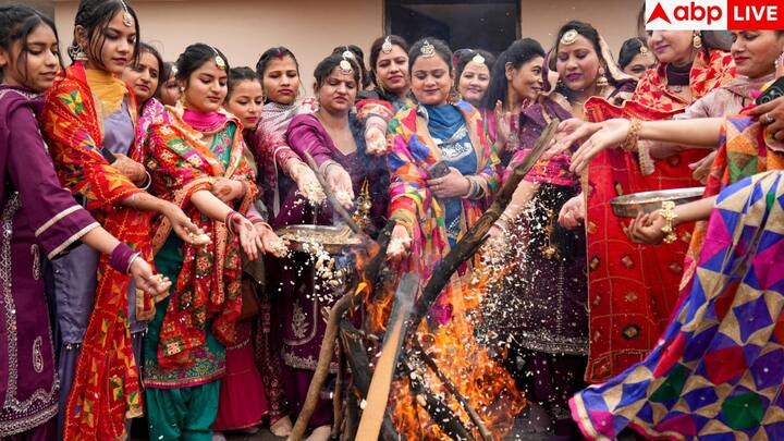 लोहड़ी का सीधा संबंध खेती और फसल से है. इस दिन किसान रबी की फसल की खुशी मनाते हैं और प्रकृति का धन्यवाद करते हैं. अलाव के चारों ओर परिवार और दोस्त इकट्ठा होकर लोकगीत गाते हैं, भांगड़ा-गिद्दा करते हैं और पारंपरिक चीजें अग्नि को अर्पित करते हैं.