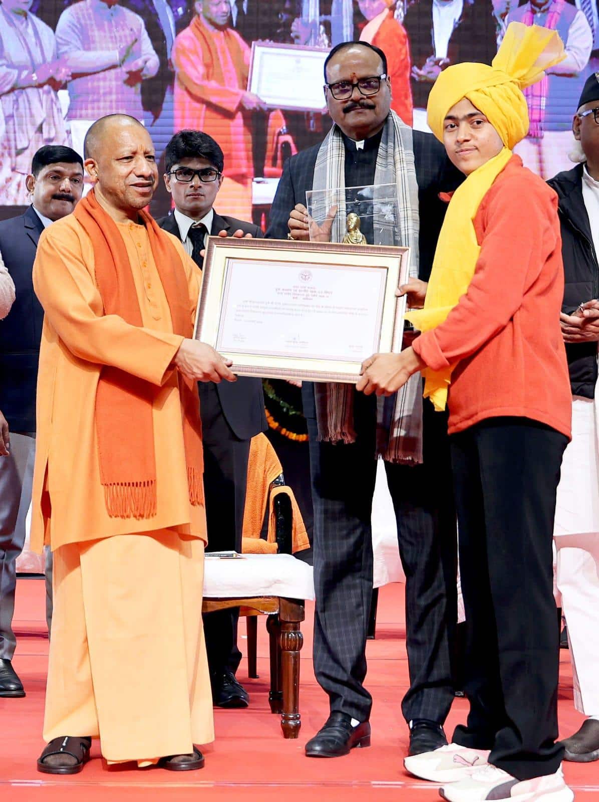 CM Yogi Flags Vivekananda’s Youth Message, Announces New Focus For ...