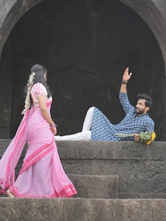 मराठी अभिनेत्याला 'येड लागलं प्रेमाचं;  'ती' सौंदर्या नेमकी कोण? प्रसिद्ध अभिनेत्री असल्याची चर्चा