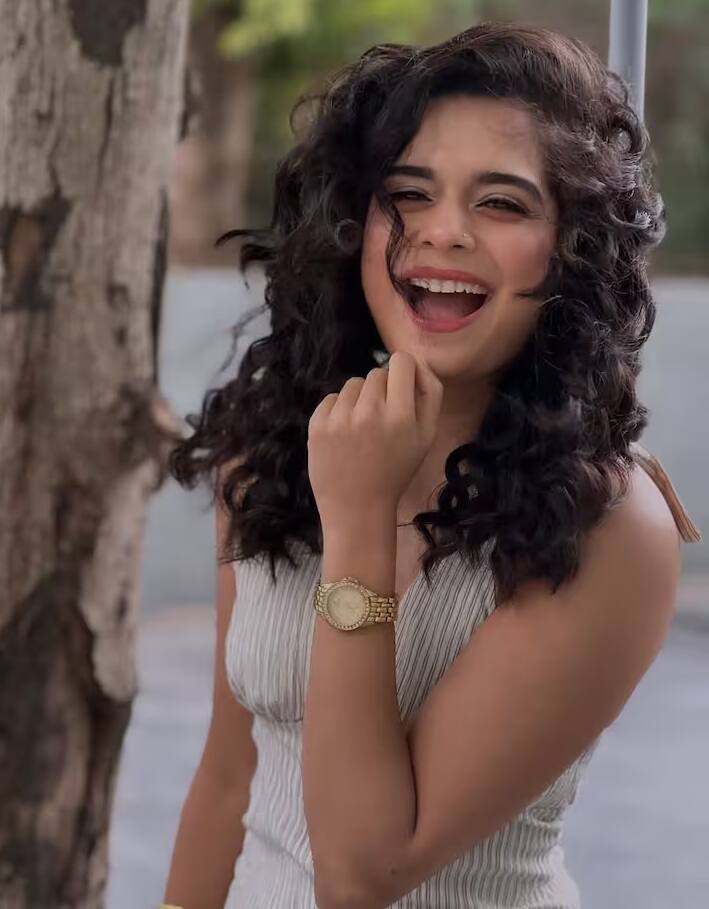 मिथिला ने 2014 में एक मराठी लघु फिल्म बनाई थी।