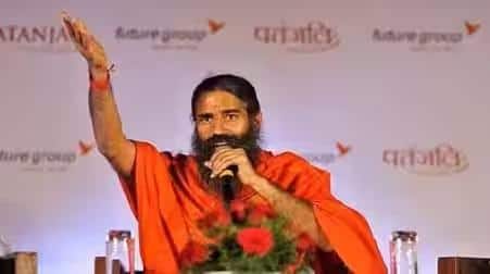 Patanjali Chyawanprash : স্বাস্থ্যের জন্য সুরক্ষাকবচ চবনপ্রাশ, শীতকালে রোগ প্রতিরোধ ক্ষমতা বাড়ানোর টিপস দিলেন রামদেব Patanjali Chyawanprash : স্বাস্থ্যের জন্য সুরক্ষাকবচ চবনপ্রাশ, শীতকালে রোগ প্রতিরোধ ক্ষমতা বাড়ানোর টিপস দিলেন রামদেব