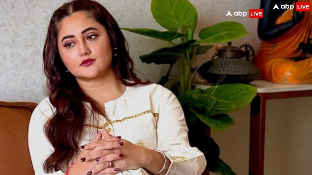 रश्मि देसाई ने 8 सालों तक झेला डिप्रेशन, खुद किया खुलासा, बोलीं- 'मेरे ऊपर बहुत बोझ था'