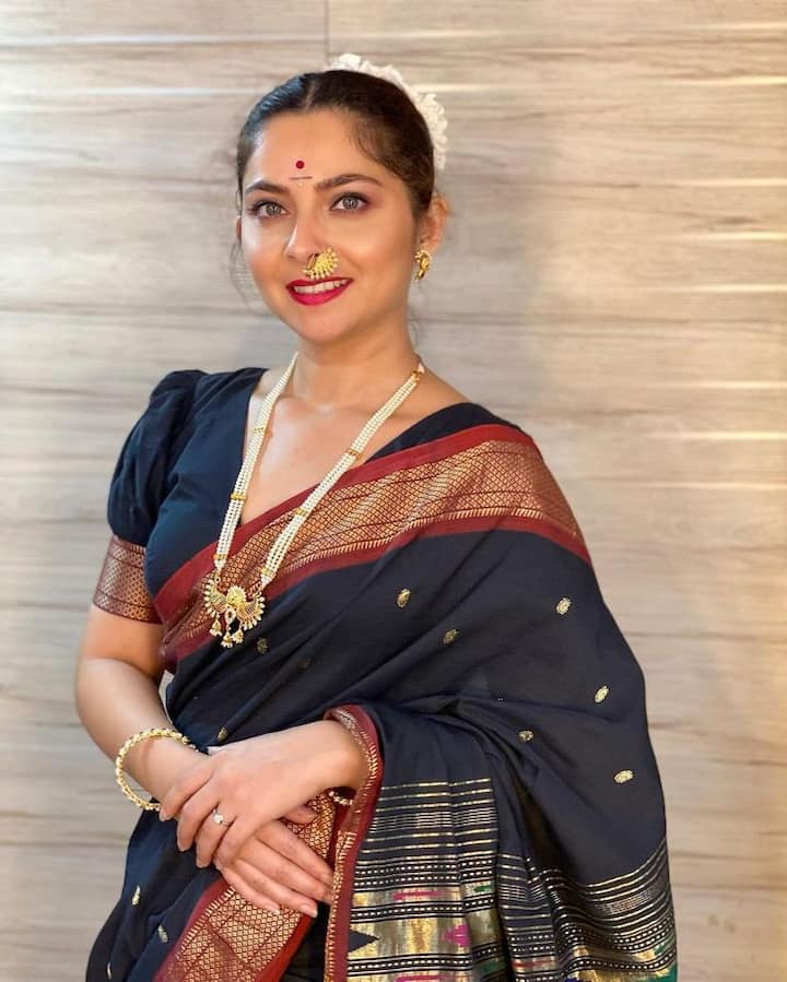 हिंदू धर्मशास्त्रानुसार, कोणत्याही सणांना किंवा पूजेच्या वेळेस काळा रंग अशुभ मानला जातो. कारण काळा रंग हा नकारात्मकतेचे प्रतीक आहे असे मानले जाते. पण, मकर संक्रांतीला काळ्या रंगाचे वस्त्र शुभ मानले जाते.