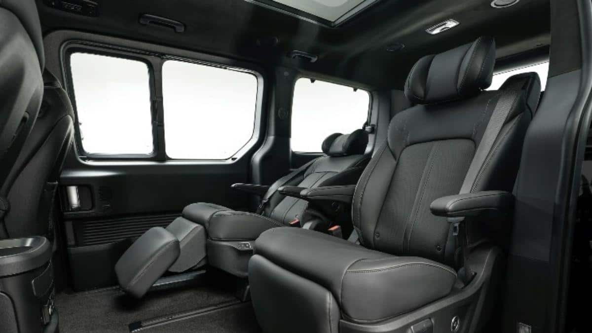 Hyundai Staria EV: கவலைய விடுங்க..! மின்சார எடிஷனில் 9 சீட்டர், 400KM ரேஞ்ச் - 84 kWh பேட்டரியுடன் ஹுண்டாயின் எம்பிவி