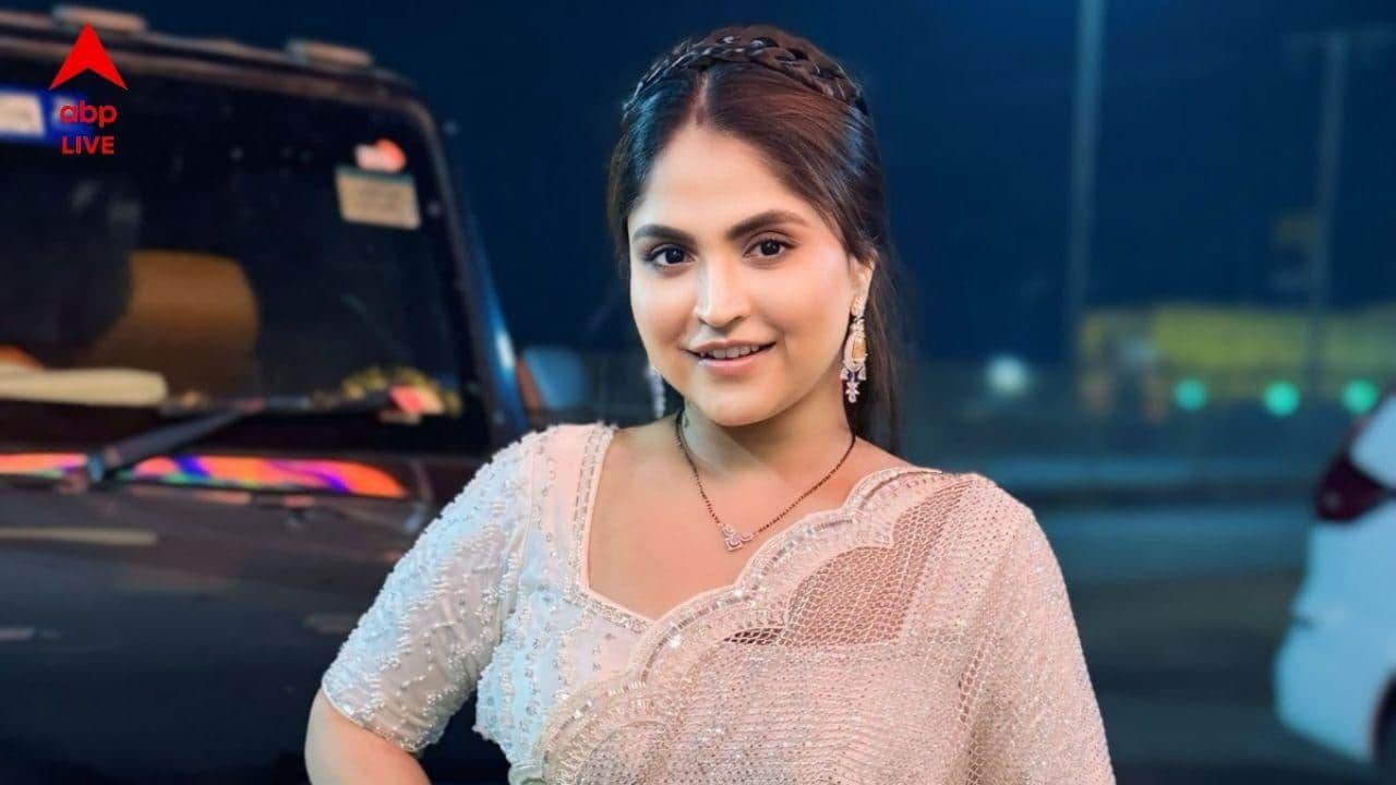 Debolinaa Nandy: 'যা করেছি সেটা উচিত ছিল না, এটা একদমই সলিউশন নয়', আবারও ফেসবুক লাইভে দেবলীনা, আর কী বললেন?