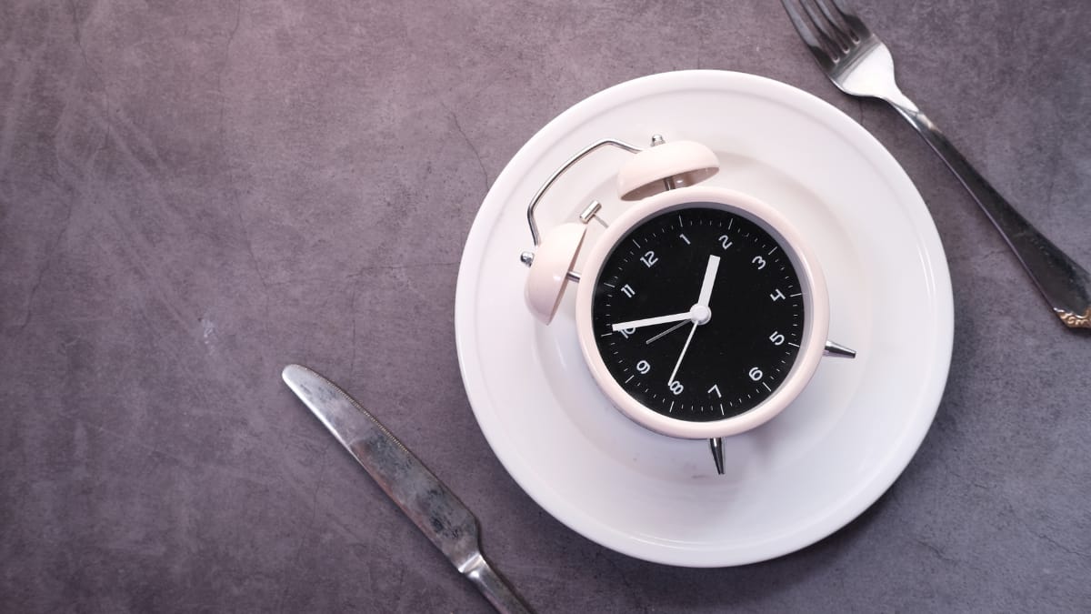 Skipping Meals, Ordering In: Know How Irregular Eating Habits Damage Gut Health