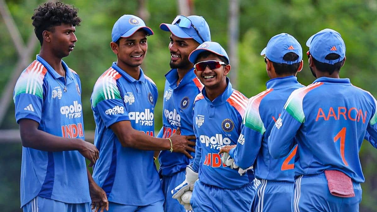 U19 World Cup: अंडर-19 वर्ल्ड कप के पहले मैच में भारतीय गेंदबाजों ने बरपाया कहर, 107 पर ढेर यूएसए; हेनिल पटेल ने लिए 5 विकेट