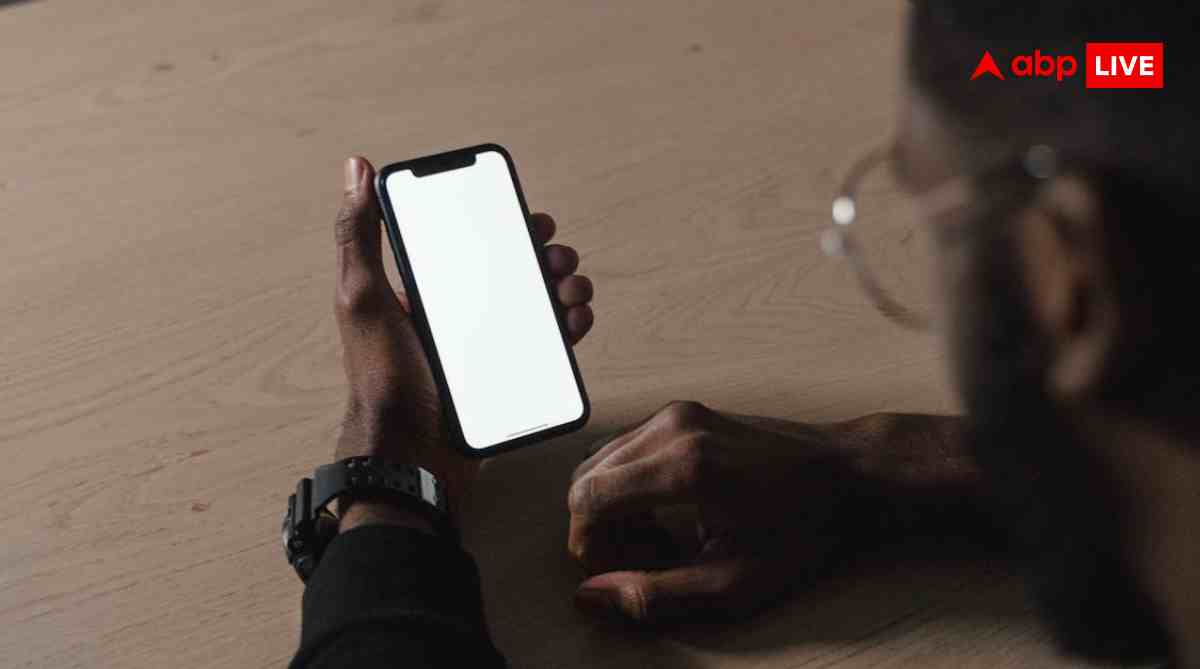 चीन का Are You Dead ऐप देखकर कांपे यूजर्स, पूछने लगे- यह भारत में कैसे होगा डाउनलोड?