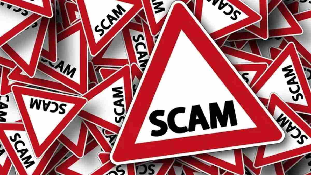 भारत में धड़ल्ले से चल रहे ये 5 रोजमर्रा के स्कैम! अगर अभी नहीं संभले तो खाली हो सकता है आपका बैंक अकाउंट