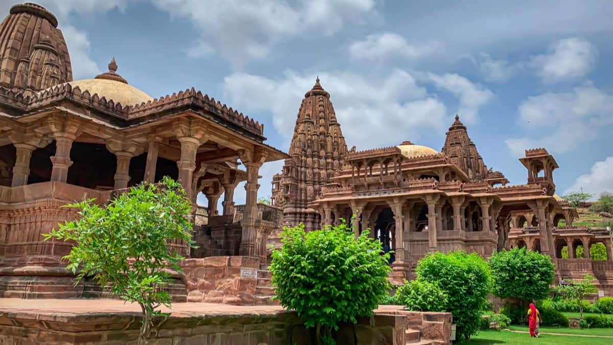 (Image Source: Pinterest/travelwithhitman)