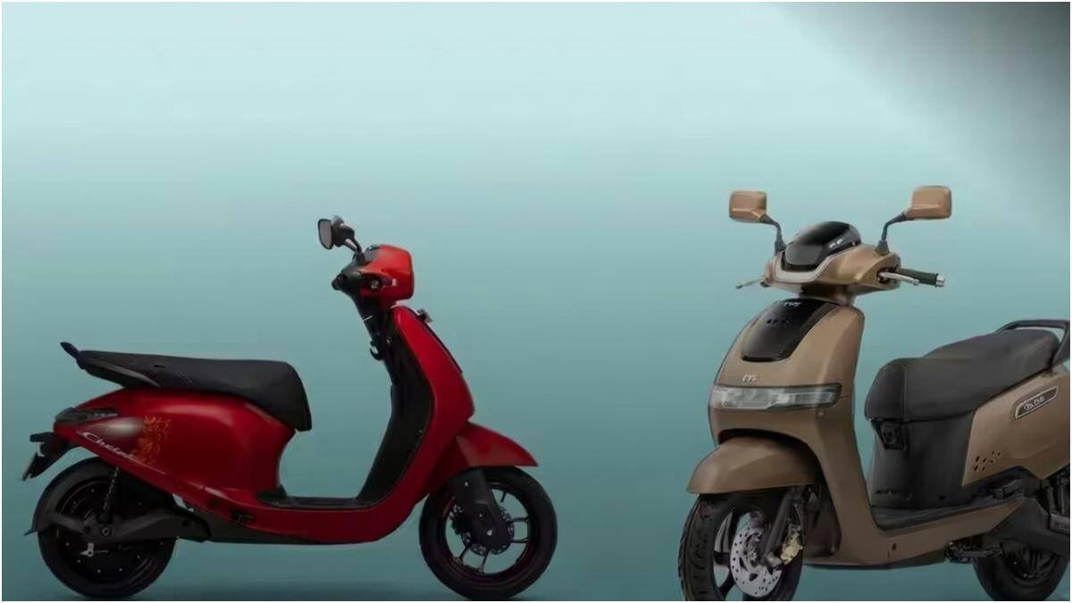 Bajaj Chetak C2501 లేదా TVS iQube.. మీకు ఏ EV మంచిది, వాటి రేంజ్, ధర చూసి కొనండి