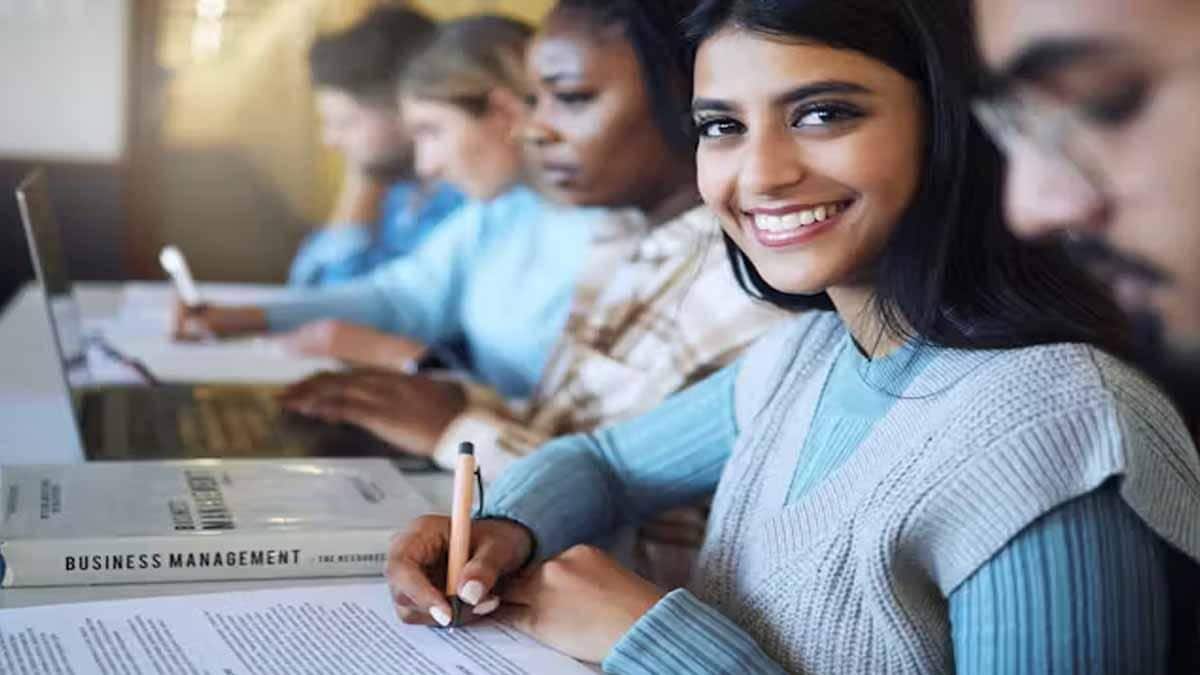 ஜெர்மனியில் உயர்கல்வி: விசா, வேலைவாய்ப்பு & சிறந்த பல்கலைக்கழகங்கள்! இந்திய மாணவர்களுக்கு ஒரு வழிகாட்டி!