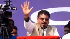 '5 बाबाओं ने लूटा बहन-बेटियों का सम्मान', Ex बीजेपी MLA ने रामभद्राचार्य-अनिरुद्धाचार्य पर दिया विवादित बयान
