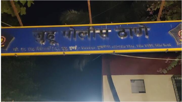 या SUV च्या अगदी मागे बासित खान नावाचा तरुण आपली ऑटो रिक्षा चालवत होता. याच दरम्यान मागून आलेल्या प्रचंड वेगवान मर्सिडीज कारने ऑटोला जोरदार धडक दिली.