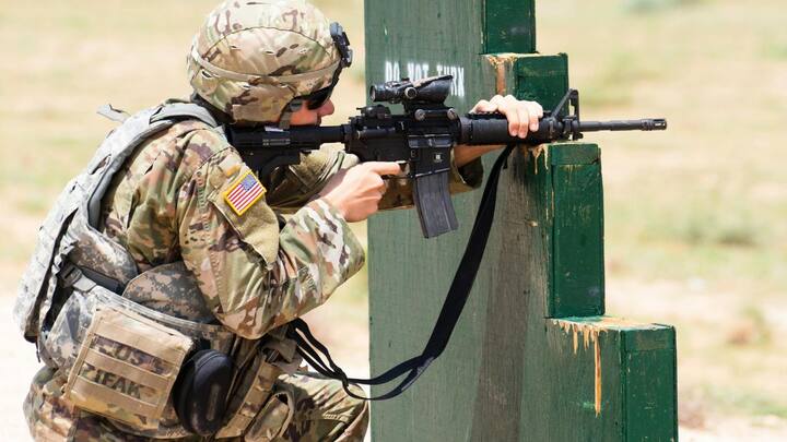 यानी पुलिस और आर्मी, दोनों ही मामलों में जो फुल फॉर्म बताए जाते हैं, वे असल में बाद में बनाए गए अर्थ हैं, सरकारी दस्तावेजों में दर्ज नाम नहीं है.