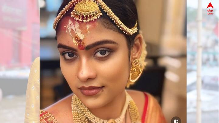 ছাব্বিশের ভোটে আদতে কে দাঁড়াচ্ছে ওই কেন্দ্র থেকে, এনিয়ে চর্চা শুরু হয়। যদিও এই বিষয়ে নিজের লম্বা প্রতিক্রিয়াও দিয়েছিলেন তিনি।