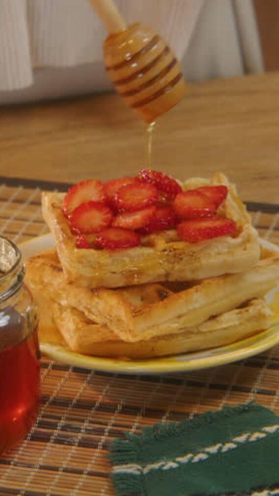 Know Why Honey Never Spoils, Even After Thousands Of Years