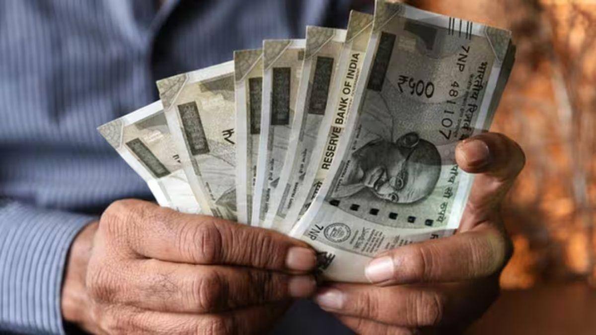 8th Pay Commission: லட்சத்தில் ஊதியம், லெவல் 1 To 18 வரை, யாருக்கு எவ்வளவு உயர்வு? மத்திய அரசு ஊழியர்களுக்கு ஜாக்பாட்