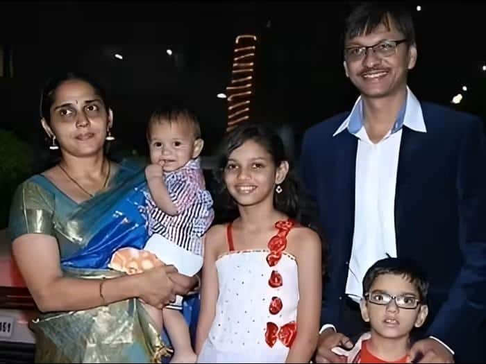 फिल्मी कहानी से कम नहीं है 'तारक मेहता' के पोपटलाल की लव स्टोरी, मंदिर में की थी शादी और NSD में रिसेप्शन