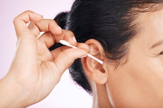 Earwax: કાનના 'મેલ'ના ટેસ્ટથી કેન્સર થયાની થઈ શકશે જાણ, બ્રાઝિલમાં થયેલા સ્ટડીમાં થયો ખુલાસો Earwax: કાનના 'મેલ'ના ટેસ્ટથી કેન્સર થયાની થઈ શકશે જાણ, બ્રાઝિલમાં થયેલા સ્ટડીમાં થયો ખુલાસો