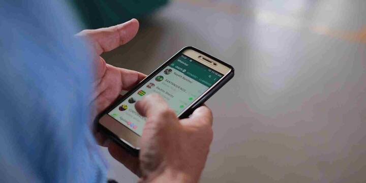 यह नया पैरंटल कंट्रोल फीचर अभी डेवलपमेंट स्टेज में है. WhatsApp इस पर काम कर रहा है कि यह मौजूदा अकाउंट सेटिंग्स के साथ आसानी से कैसे काम करे. इंटरफेस को भी ऐसा बनाया जा रहा है जिससे माता-पिता बिना किसी तकनीकी परेशानी के बच्चों के सेकेंडरी अकाउंट को सेटअप और कंट्रोल कर सकें.