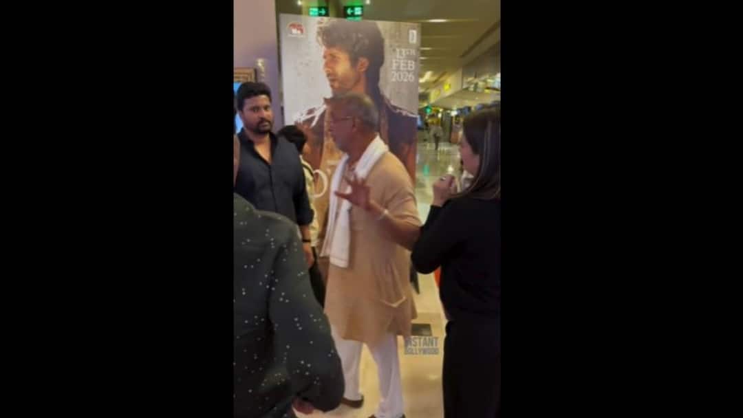 Nana Patekar Leaves O Romeo Trailer Event Midway After Being Made To Wait Nana Patekar Leaves O Romeo Trailer Event Midway After Being Made To Wait