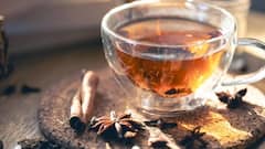 Health Tips: চা খেতে ভালবাসেন? শীতকালে কত কাপ চা খাওয়া স্বাস্থ্যের জন্য উপকারী?