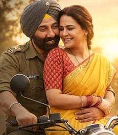 'बॉर्डर 2' के सनी देओल की रीयल लाइफ वाइफ की तस्वीरें, लाइमलाइट से दूर रहती हैं पूजा देओल