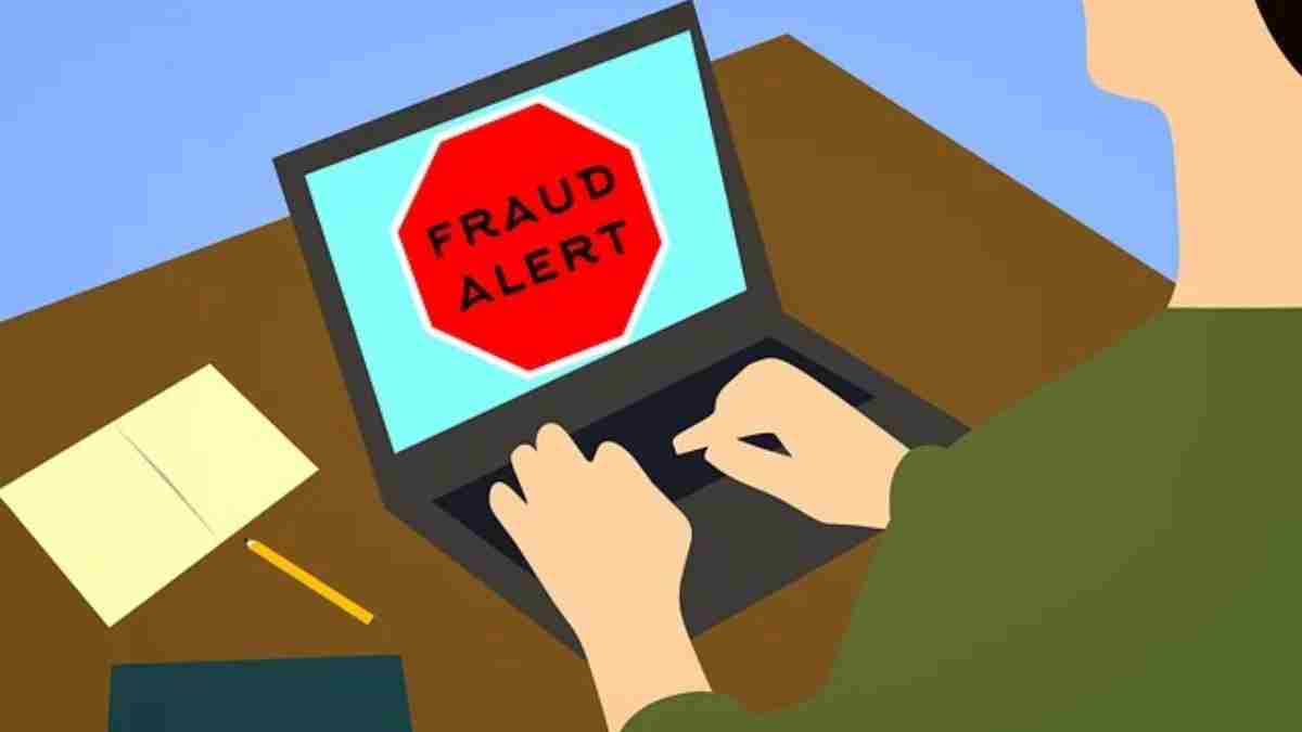 ट्रैफिक चालान के नाम पर नया फ्रॉड! Parivahan SMS से वाहन मालिकों को बनाया जा रहा है शिकार, जानिए क्या है बचने का तरीका