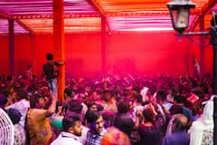 Holi Celebration: দেশের এই প্রান্তে এক, দুই নয়, ৪০ দিন ধরে দোল উদযাপন করা হয়, এর নেপথ্যে আসল কারণ কী জানেন?