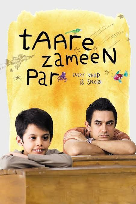 Aamir Khan's first film 'Taare Zameen Par' shows children and education from a different perspective. This film is the story of a child named Ishaan, who is weak in studies, due to which his parents send him to a boarding school. There he meets Aamir Khan, who understands his problem and tells him that he is not suffering from any disease but is a child who learns differently. Aamir not only helps Ishaan but also teaches his parents the right way to understand children. This film shows the relationship between child and parent in a very emotional and true way.