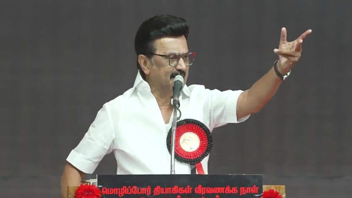 ஸ்டாலின் ஆவேசம்: 'டப்பா இன்ஜின்' பாஜகவை விளாசிய முதல்வர்! 2026 தேர்தல் களம் ஆரிய-திராவிட போர்!