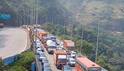 Raigad News : मुंबई, पुणे एक्सप्रेस मार्गावर सलग दुसऱ्या दिवशी वाहतूक कोंडी