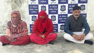 Gandhidham Crime: ઓટલા પર બેસવા જેવી બાબતે પાડોશીઓએ આધેડને જીવતો સળગાવ્યો; સારવાર દરમિયાન મોત