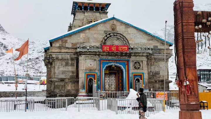 Kedarnath Dham remains buried under layers of snow following fresh snowfall in Uttarakhand’s Rudraprayag district, offering a breathtaking yet challenging view of the sacred shrine. (Image Source: PTI)