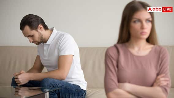 January Breakup Effect: जनवरी में क्यों बढ़ जाते हैं ब्रेकअप के मामले? जानें इसके पीछे के कारण January Breakup Effect: जनवरी में क्यों बढ़ जाते हैं ब्रेकअप के मामले? जानें इसके पीछे के कारण