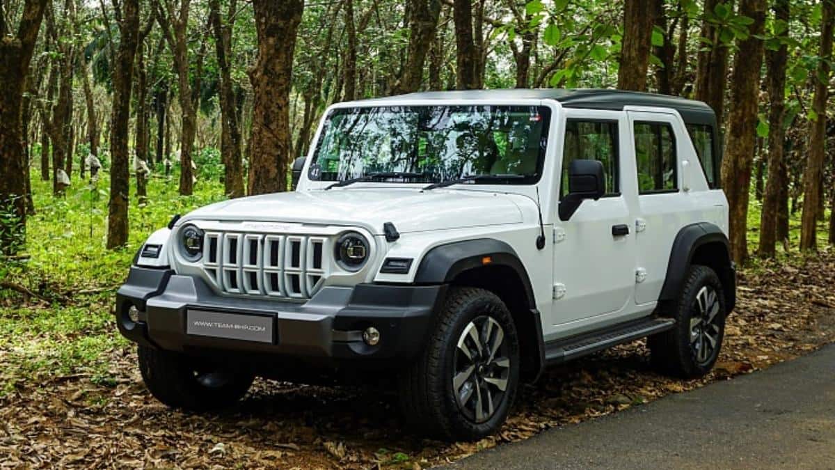 Mahindra Offers: 4 லட்சம் தள்ளுபடி.. XUV 3XO முதல் Thar வரை.. ஆஃபர்களை வாரி வழங்கிய மஹிந்திரா!