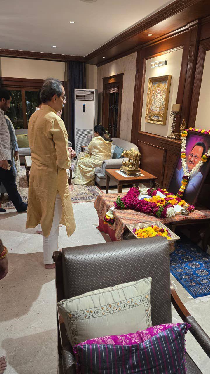 अजित दादा अमर रहे' के नारों से गूंजा बारामती, NCP नेताओं की आंखें नम, आज अंतिम संस्कार