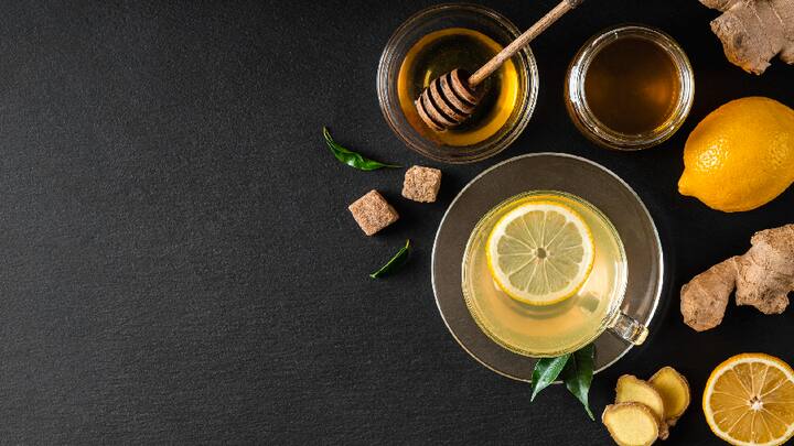 इसके अलावा, यह पानी शरीर को हाइड्रेटेड रखता है। यह ऊर्जा बढ़ाता है और तनाव कम करने में मदद करता है। दैनिक जीवनशैली में इस सरल आदत को अपनाने से समग्र स्वास्थ्य में सकारात्मक बदलाव आ सकते हैं।