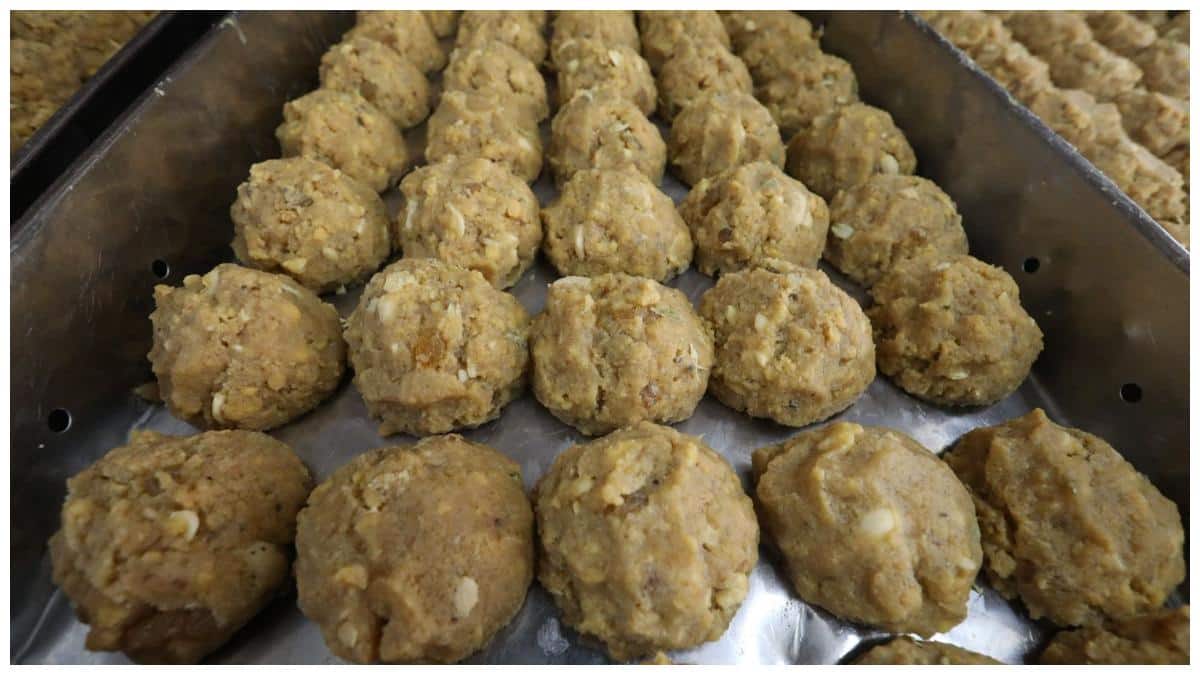 Tirumala Ghee Adulteration Case: తిరుమల కల్తీ నెయ్యి వివాదంపై ప్రభుత్వానికి సిట్ ప్రత్యేక నివేదిక! ఇరుక్కున్న ఉన్నతాధికారులు, ముగ్గురుపై వేటుకు రంగం సిద్ధం!