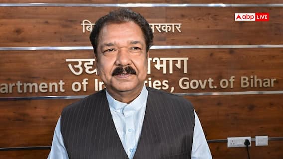 पटना में महिला पंख हाट का आयोजन, दिलीप जायसवाल बोले- महिला उद्यमिता को मिलेगा बढ़ावा पटना में महिला पंख हाट का आयोजन, दिलीप जायसवाल बोले- महिला उद्यमिता को मिलेगा बढ़ावा