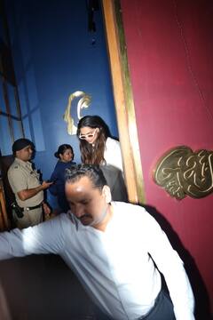 डिनर नाइट पर कूल लुक में दिखीं दीपिका पादुकोण, फातिमा सना शेख भी लगीं स्टाइलिश, तस्वीरों से नजरें हटाना मुश्किल